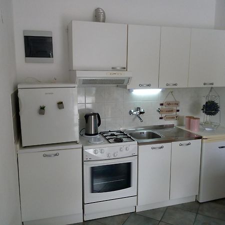 Apartmani Paulo Vis Exterior foto